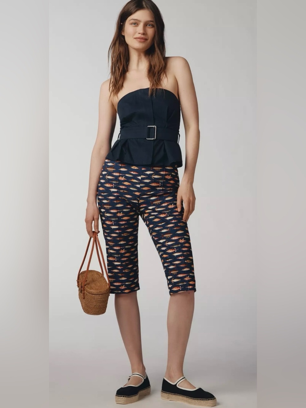 Anthropologie Maeve Fishing Lure Capri Pants Navy Blue Women Capris Medium M